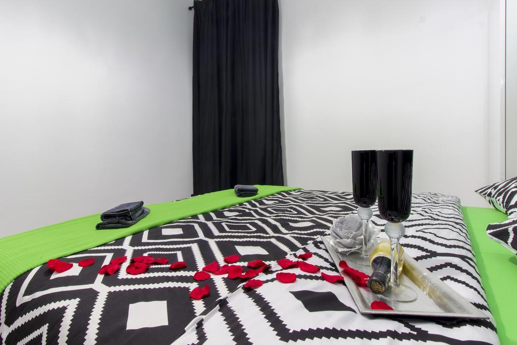 שיבניק Apartments Slavica מראה חיצוני תמונה