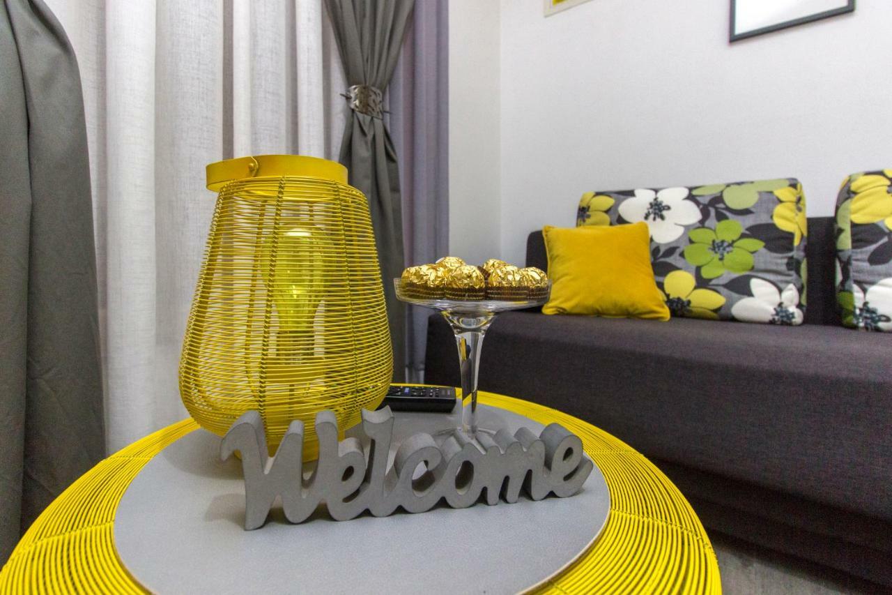 שיבניק Apartments Slavica מראה חיצוני תמונה